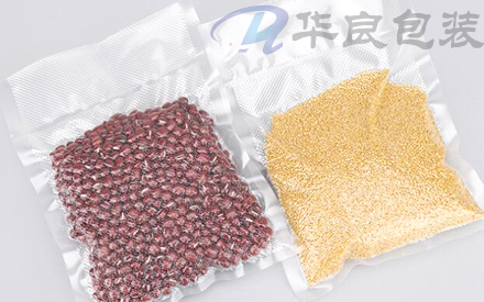  抽真空紋路袋與光面袋有什么區(qū)別？