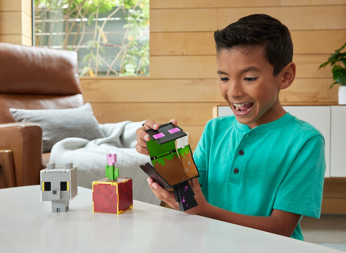 Minecraft Flippin’ Figs Figures Collection, 2-in-1 Fidget Play, 3.75-in Scale & Pixelated Design (Characters May Vary)